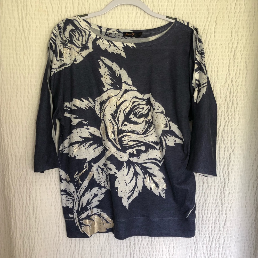 Seven7 Cold Shoulder Top Size Small